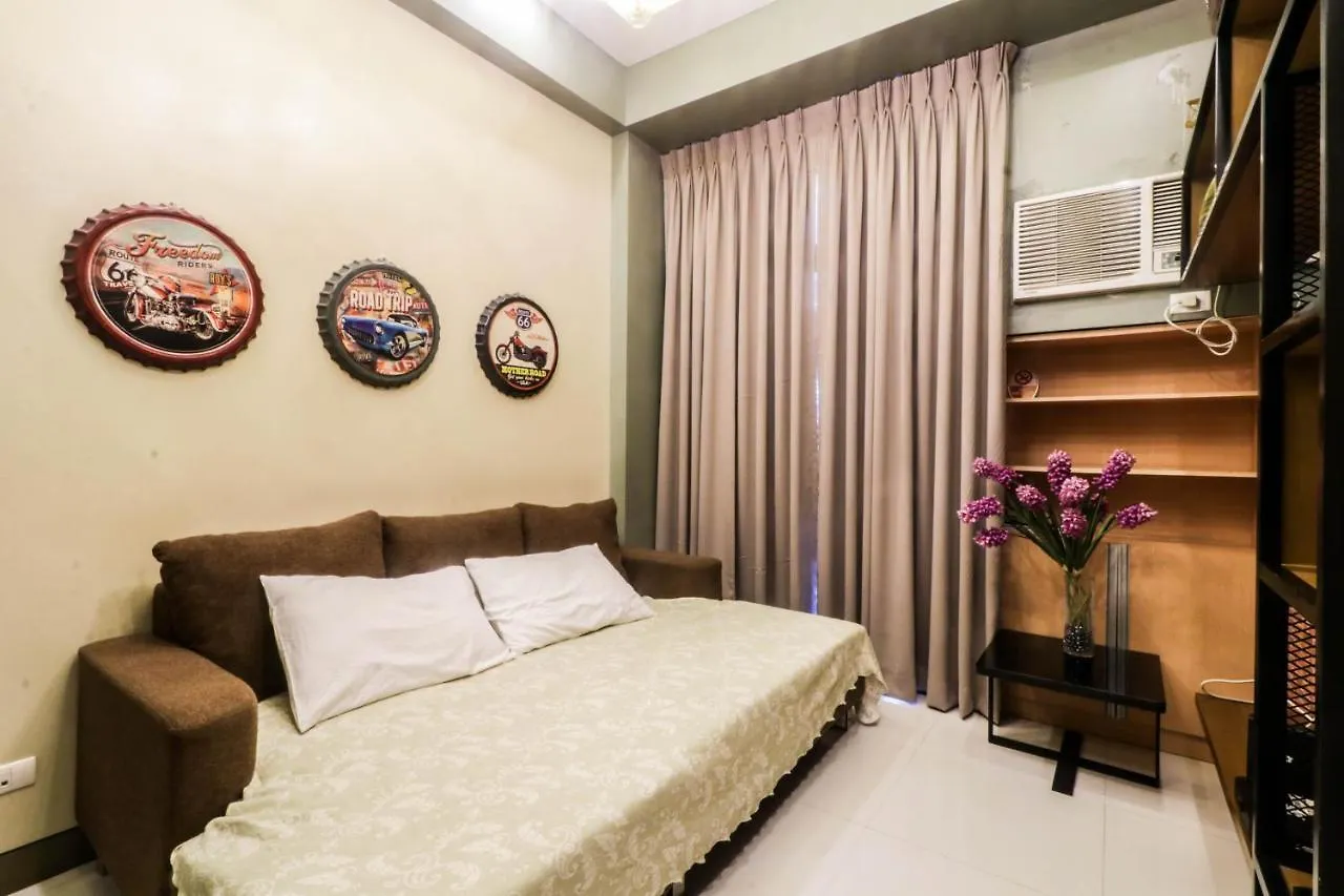 Prs At One Palm Tree Villa Near Airport Manila Apartamento